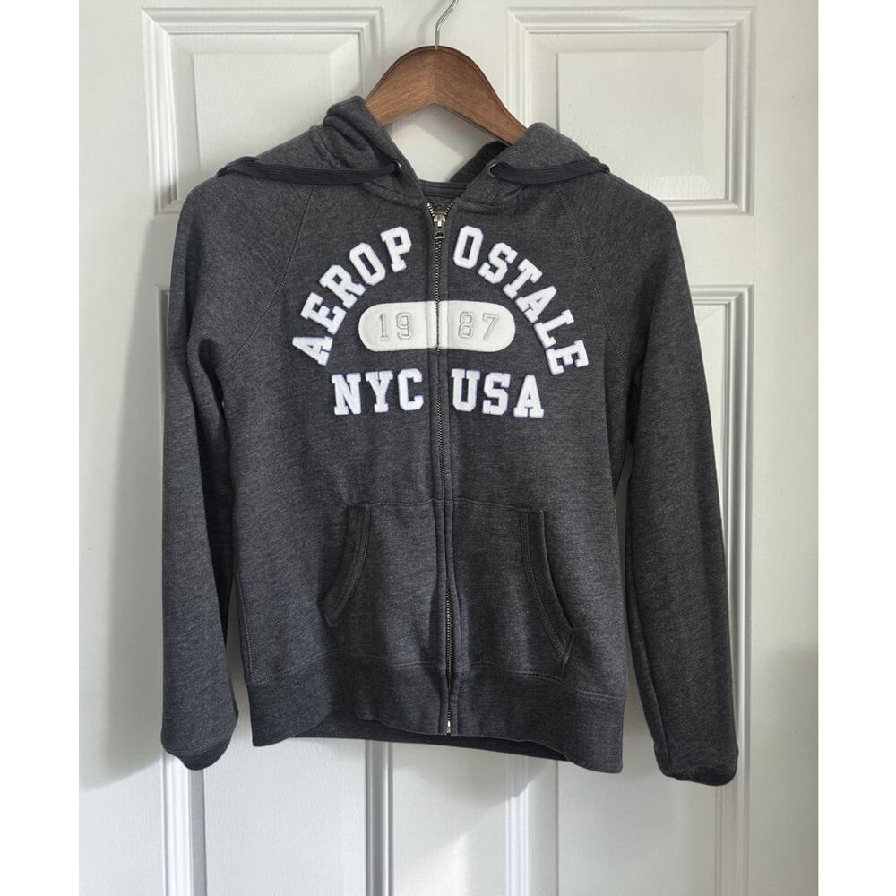 Aeropostale Dark Gray Full‑Zip Hoodie NYC USA Patch – XS